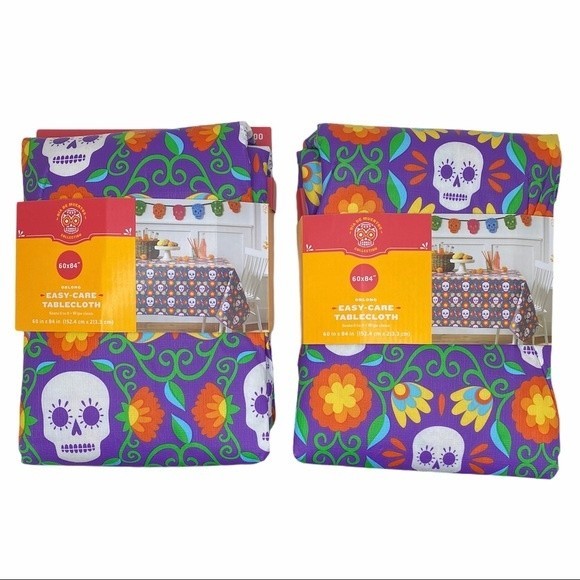 Set of 2 Coco-Inspired Day of the Dead Oblong Resuable Tablecloths - Picture 1 of 2